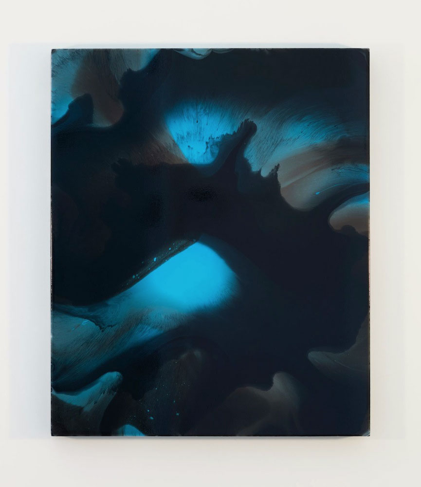 Petite lueur bleue I, 2015, encre et acrylique sur toile, François Lacasse : Vue d’exposition 2016, Crédit photo : Richard-Max Tremblay