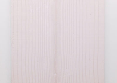 Marie-Claire Blais, Tracé d’un clair obscur, 2015, plâtre pigmenté monté sur panneau de bois, 152 x 144 cm. Photo : Marie-Claire Blais