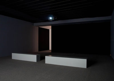 Mathieu Grenier, Boîte Noire (Power Plant Contemporary Art Gallery) 2/3), 2012, Impression au jet d’encre sur papier Epson enhanced mat, 56 x 84 cm. Photo : Mathieu Grenier