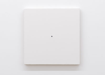 Matthew Feyld, Untitled 19-07, 2018-2019, Acrylique, pigments et pâte à relief sur toile montée sur panneau, 40,64 x 40,64 cm / 16 x 16 pouces