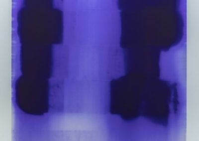 Nicolas Lachance, Shore Dance, 2015 encre à papier carbone sur toile, 244 x 183 cm (96 x 72 pouces), 3 x 2 Anthony Burnham, Chris Kline, Nicolas Lachance, Vue de l’exposition (2015) Photo: Richard-Max Tremblay