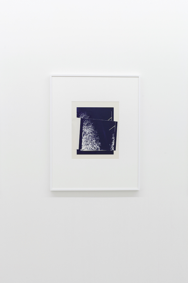 Charles Gagnon, Untitled (9a), circa 1974, Cyanotype, 32 x 25 po (papier)